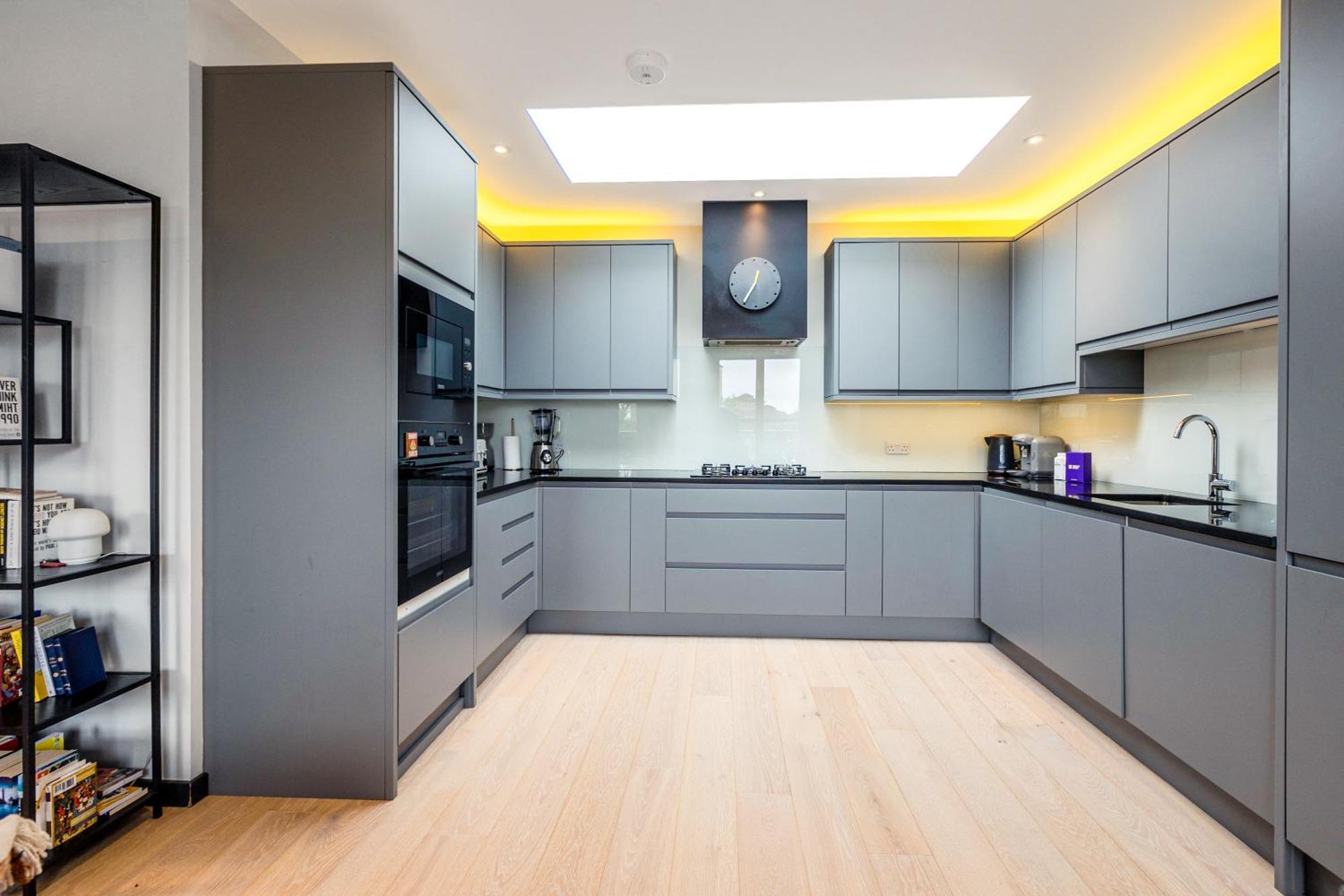 Apartamento Amazing 2br Flat, Free Parking, By Battersea