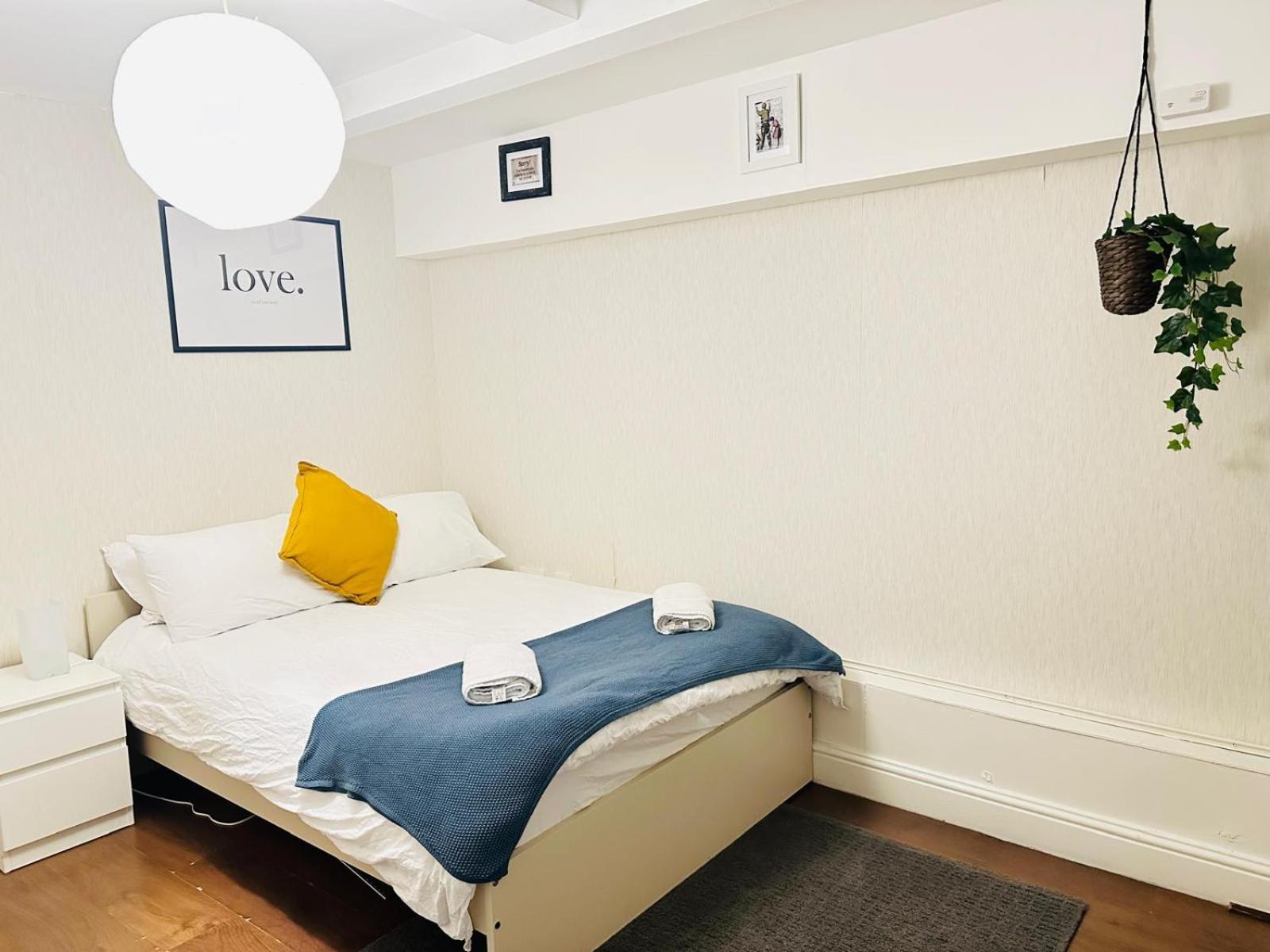 Appartement New! 2-bed In Brick Lane Free Wi-fi *