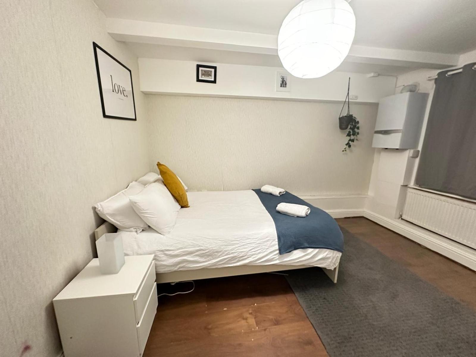 New! 2-bed In Brick Lane Free Wi-fi Appartement