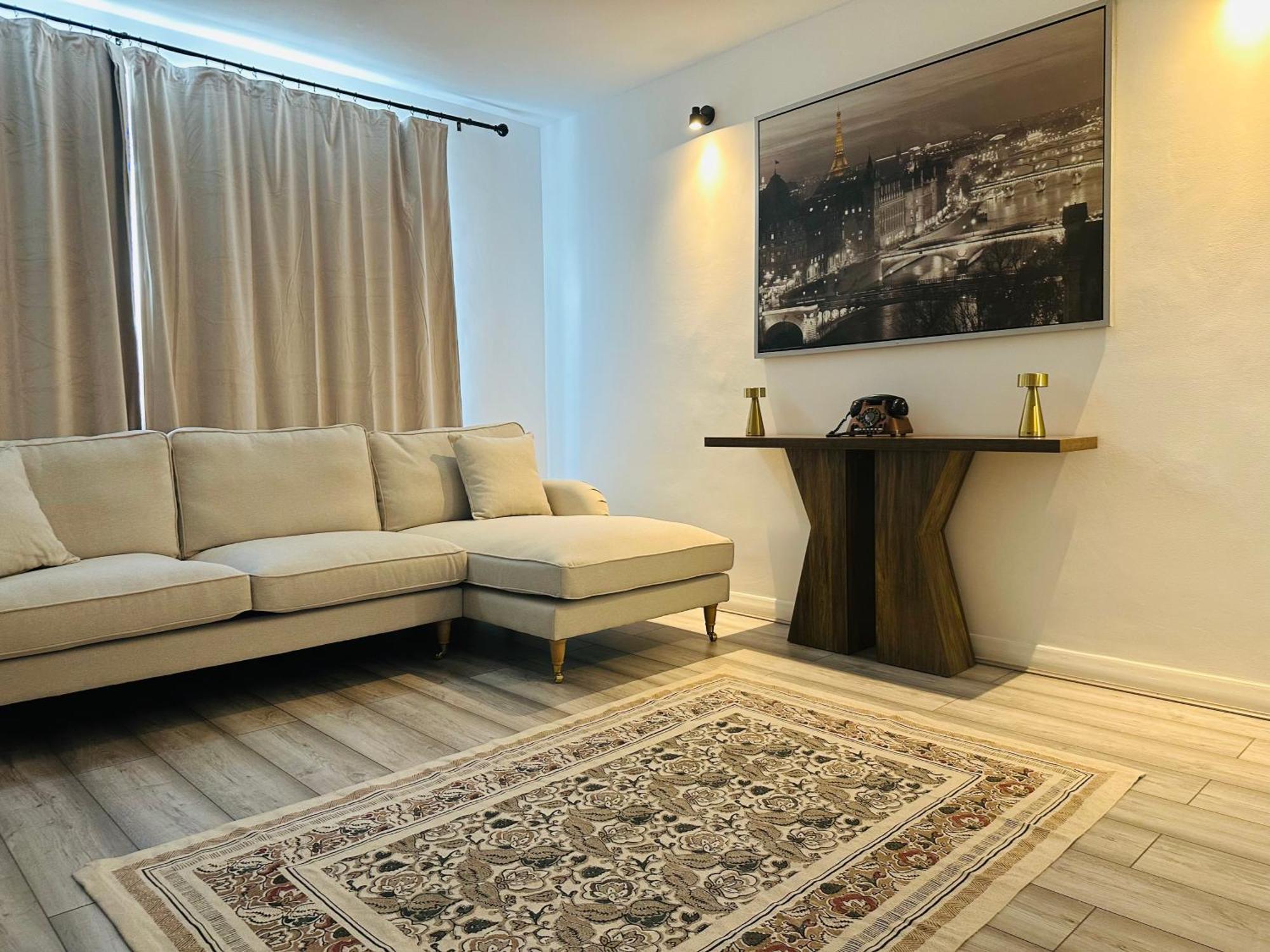 Appartement Entire 2-bedroom Flat Close To Hyde Park, Paddington Station, Bayswater And Queensway Station *