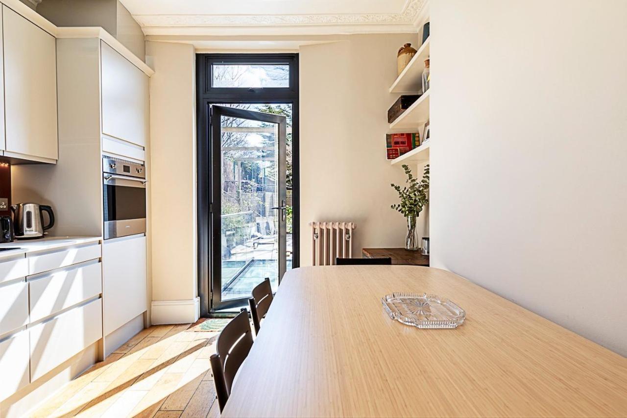 Stylish Kings Cross With Garden Retreat * Londres