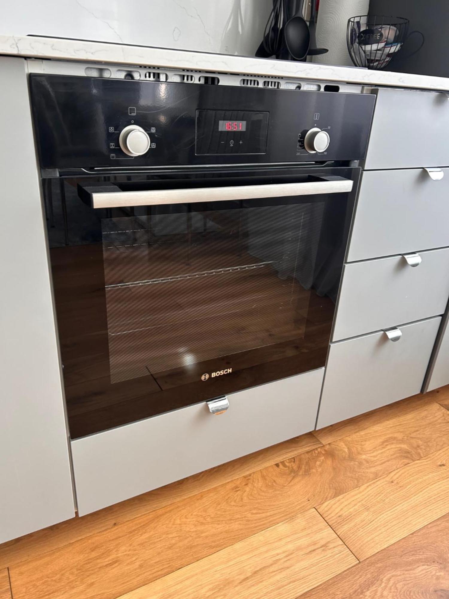 Stylish One Bed Flat In Paddington Pool And Gym Next Door Free Secure Underground Parking Nearby Londres