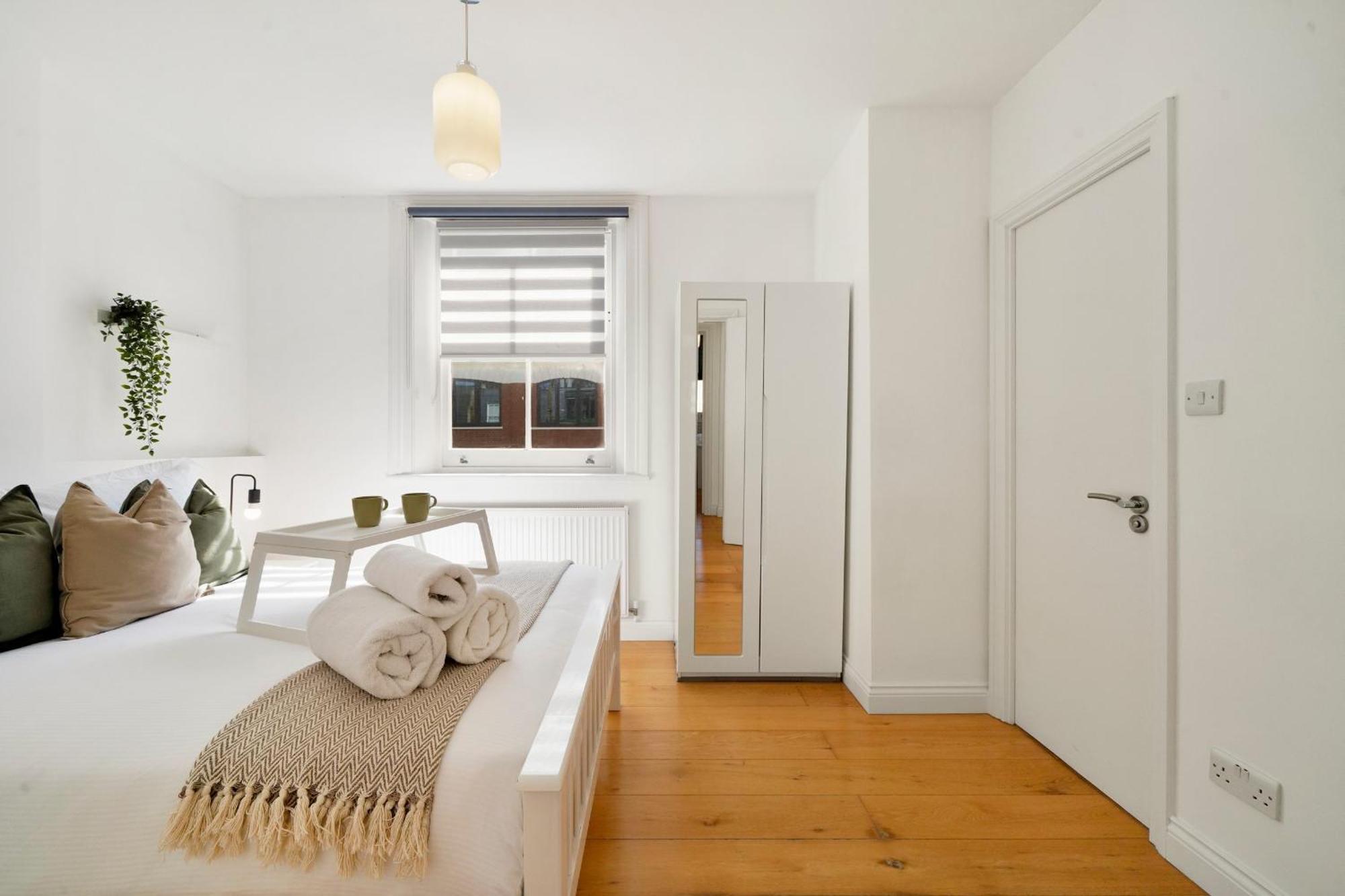Apartment Two Bed By Livestay Short Lets & Serviced Near Oxford Circus