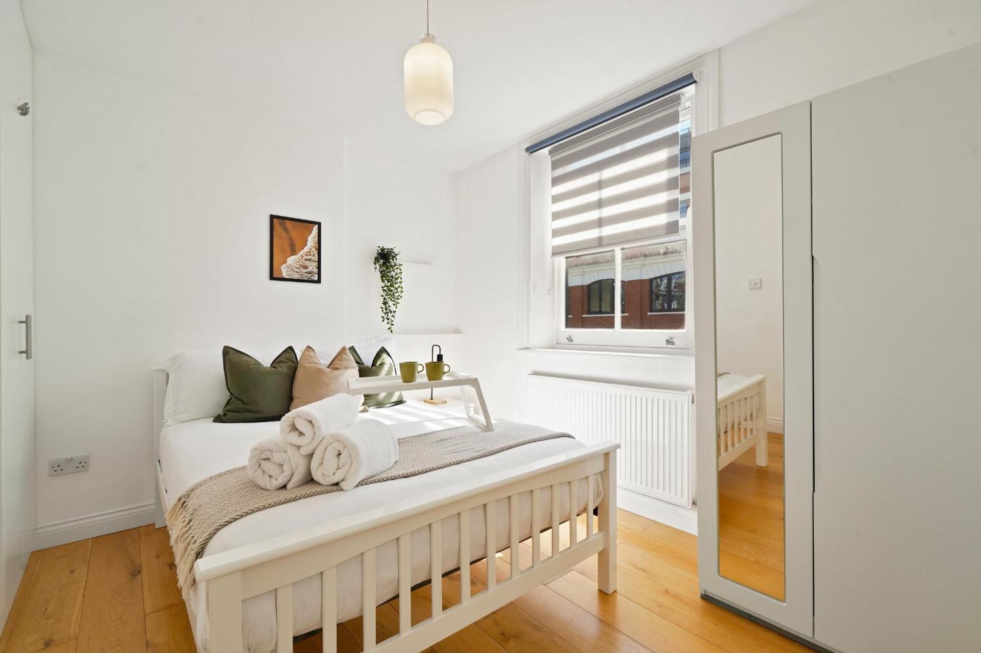 Apartment Two Bed By Livestay Short Lets & Serviced Near Oxford Circus *