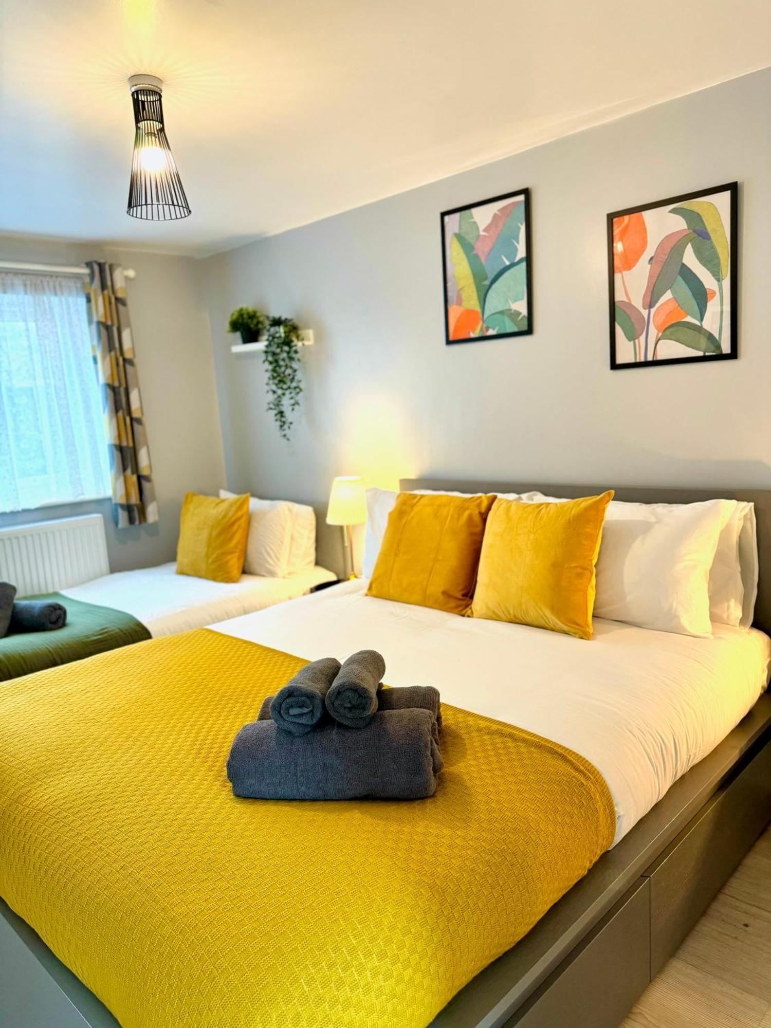 Garden 1-bed Flat 30min To Downtown & Free Parking Apartment London