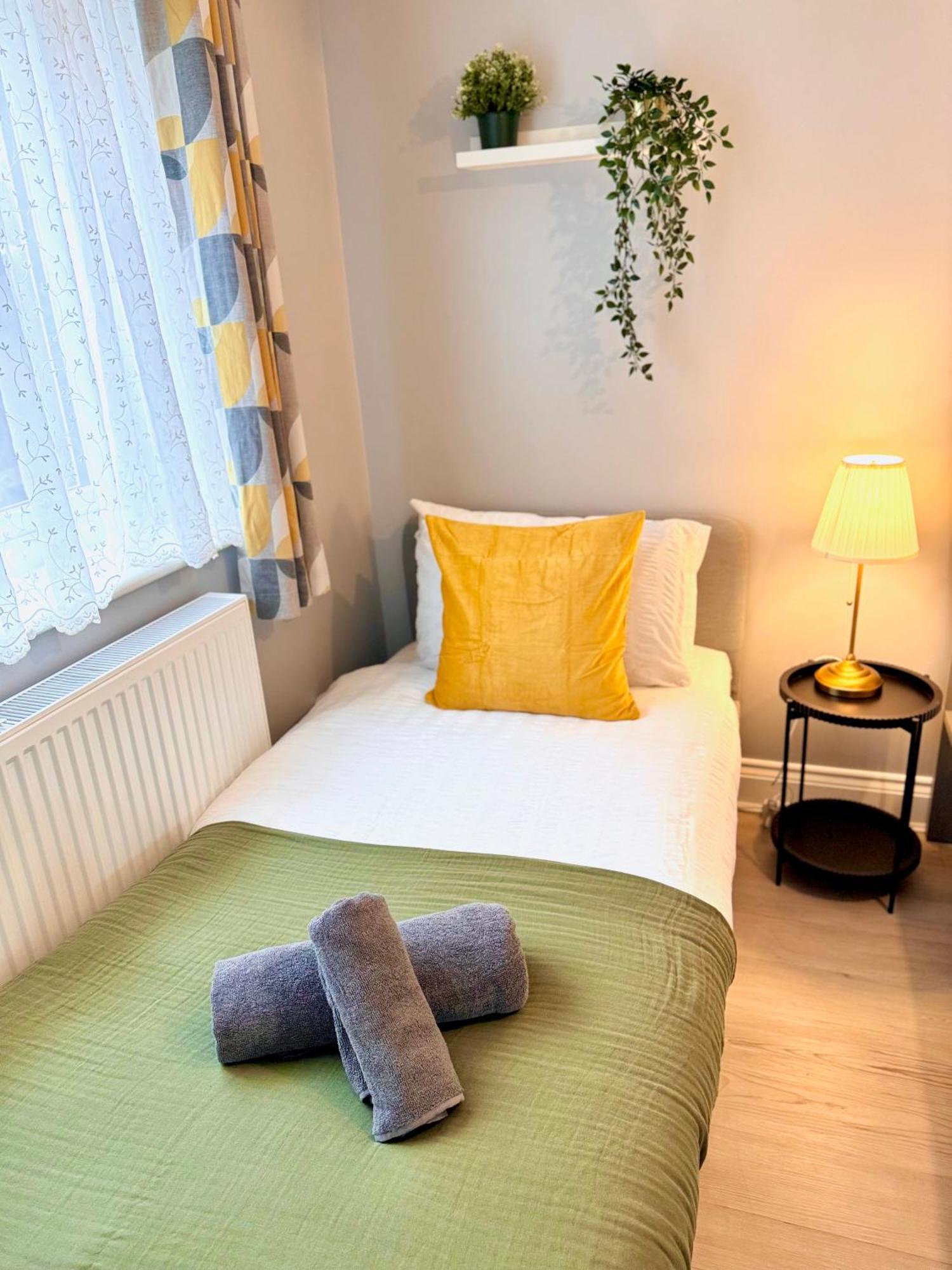 Garden 1-bed Flat 30min To Downtown & Free Parking * London