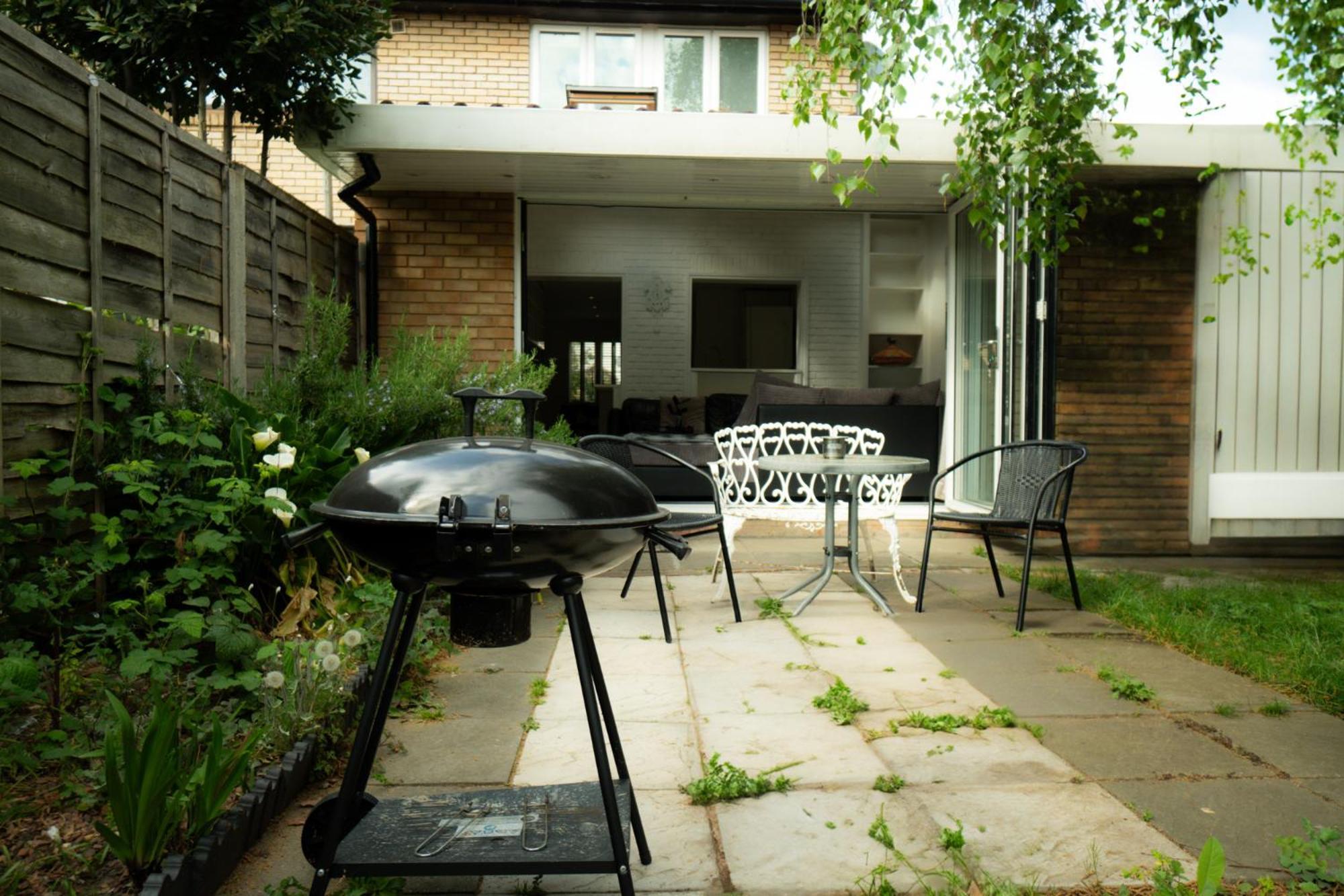 Shard View 3 Bed Entire Сasa de vacaciones Londres
