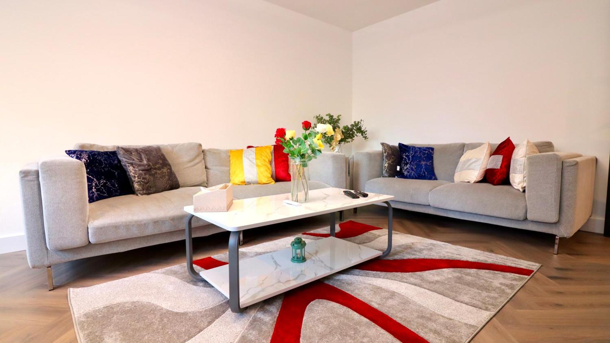 Apartamento Luxury 2 Bedroom By Aljoori
