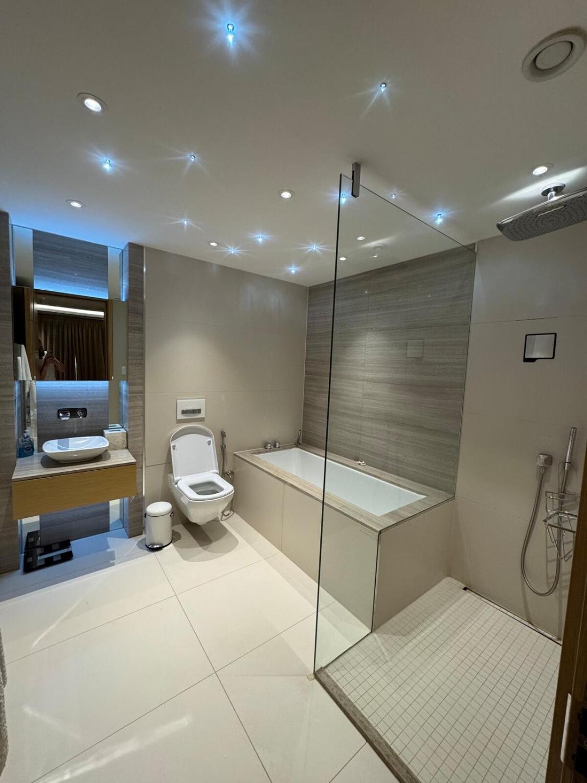 Luxury 2br In Heart Of *
