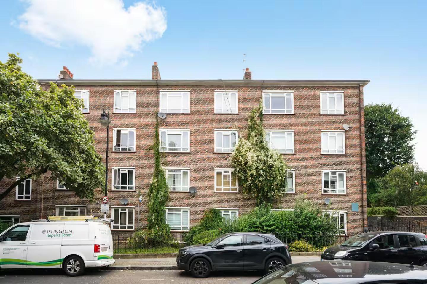 Pass The Keys Modern & Bright 3 Bedroom In Leafy Barnsbury Hébergement de vacances *