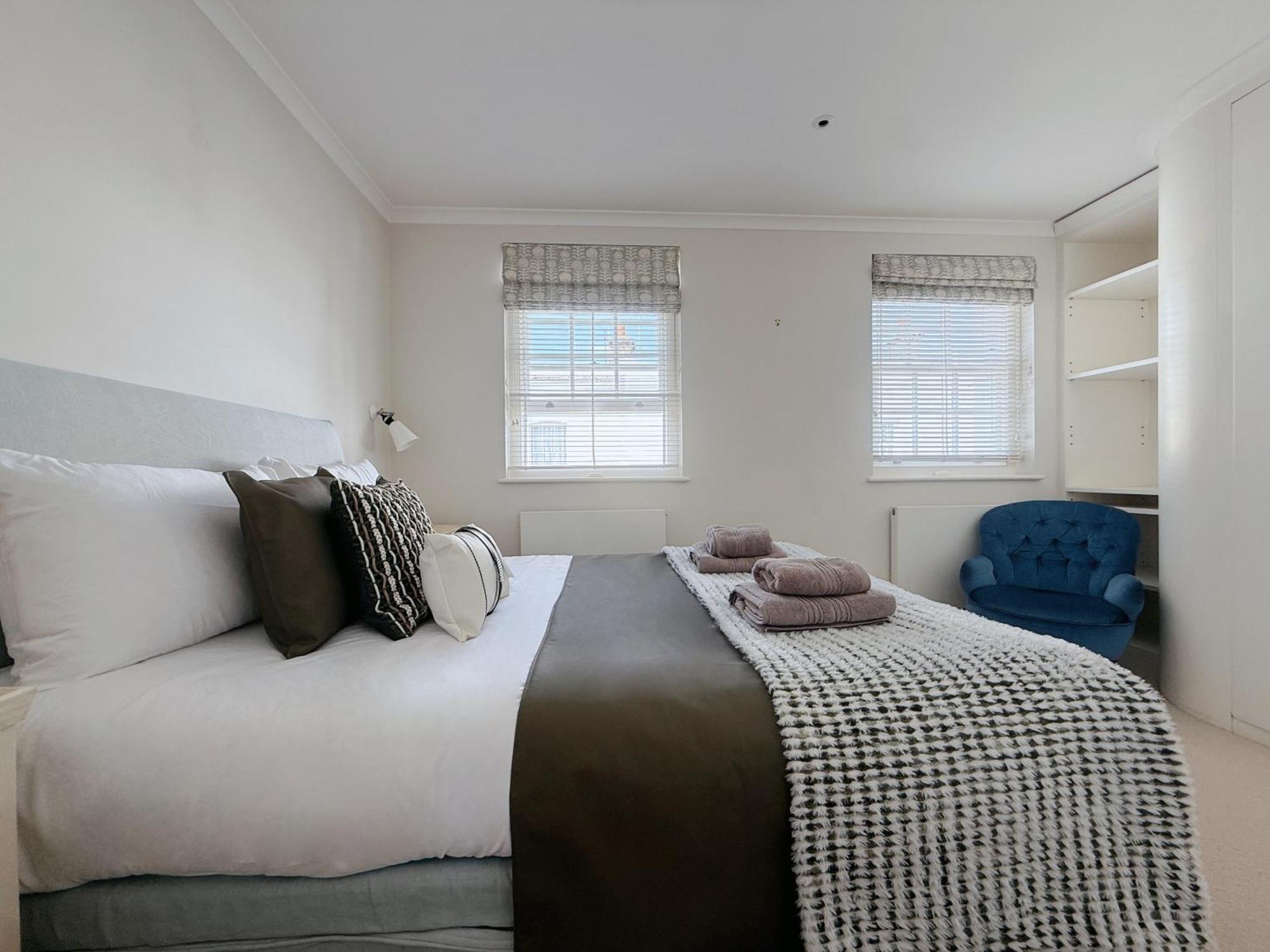 Villa Stylish 3-bedroom Terrace House Near Earls Court