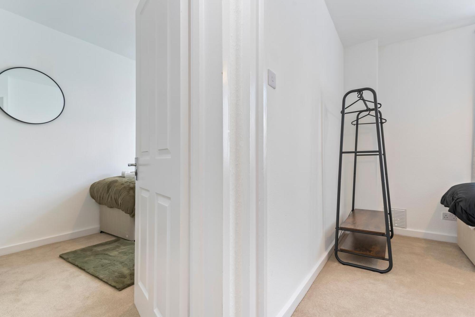 Wembley Stadium 4 Bed Pad Free Parking