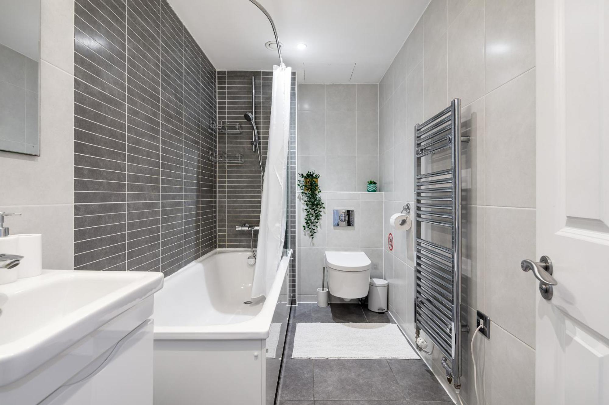Stylish 2br With Garden By St Pancras International * Londres