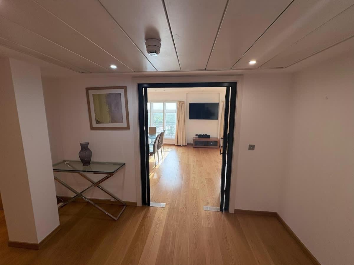 Estatesmen Park Lane Hyde Park Apartment *