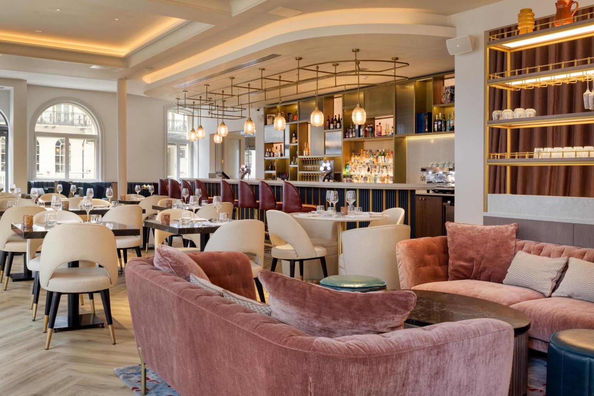 The Memoir Club Hotel Londres
