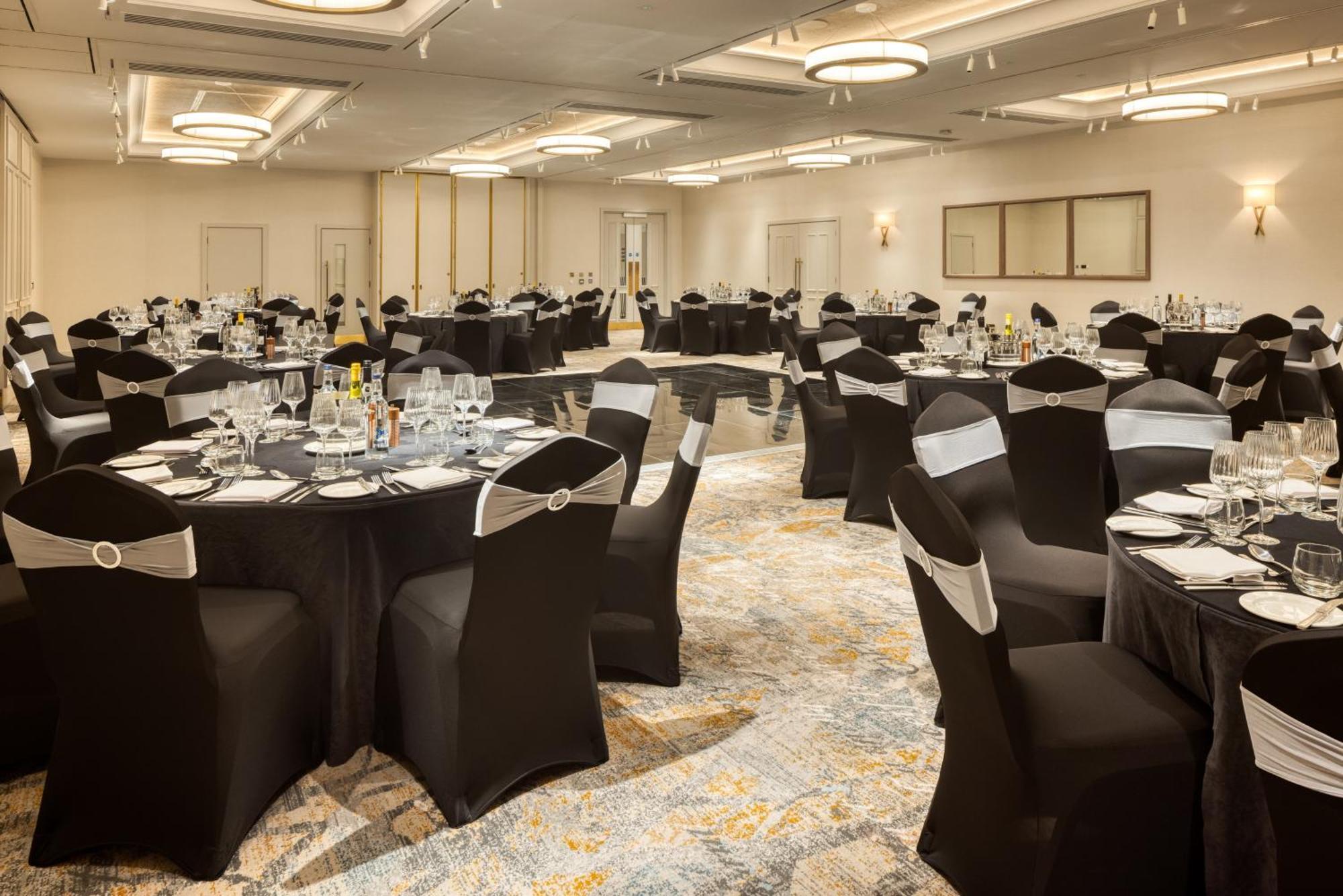 The Memoir Club, Formerly Ambassadors Bloomsbury 4*