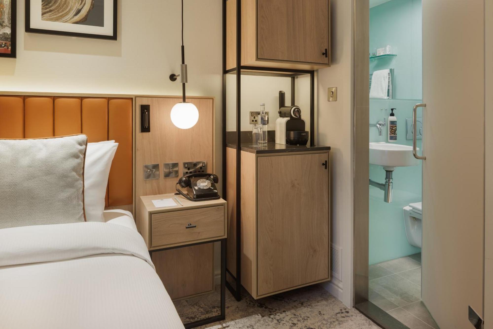 Hotel The Memoir Club, Formerly Ambassadors Bloomsbury 4*