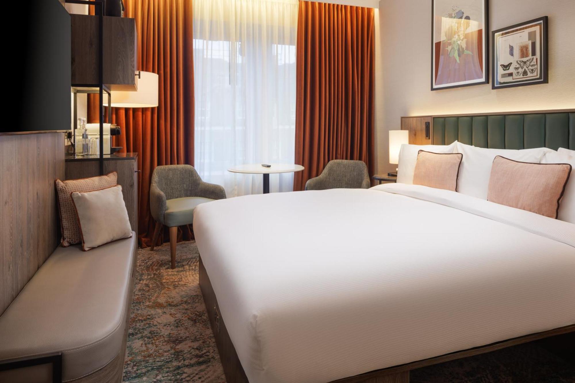 The Memoir Club Hotel 4*