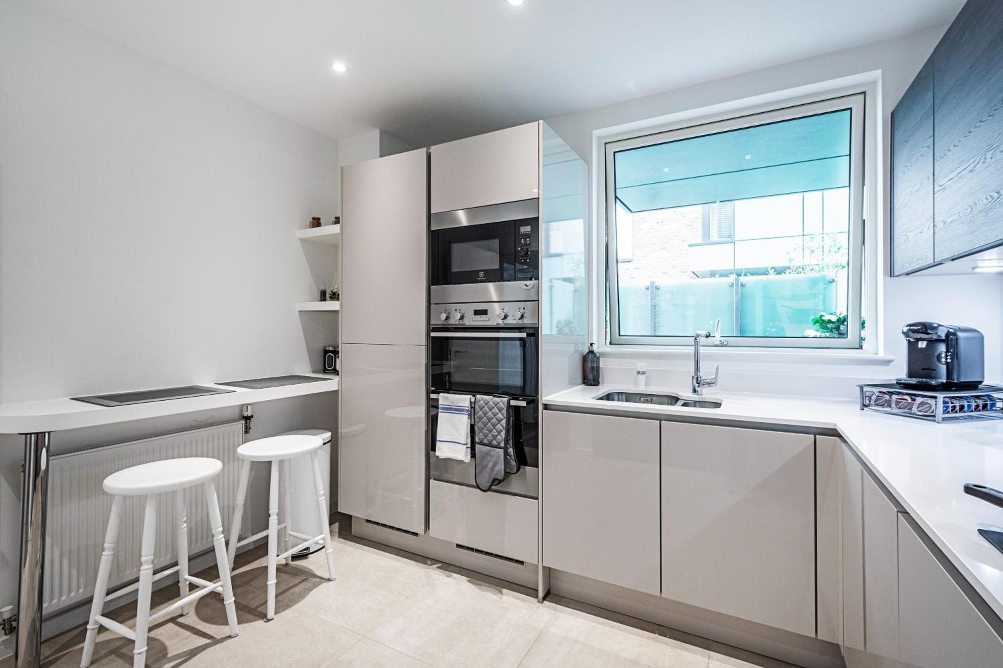 Appartement Chiswick Park 3 Bed 3 Bath West London - Parking Londres