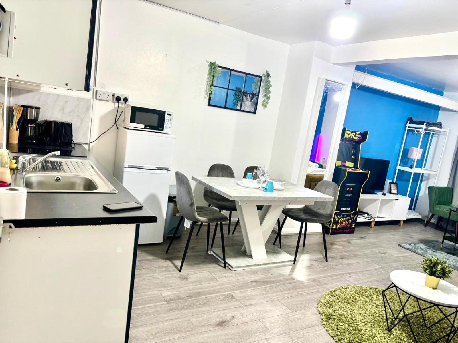 New Deluxe Apt-2 Londres