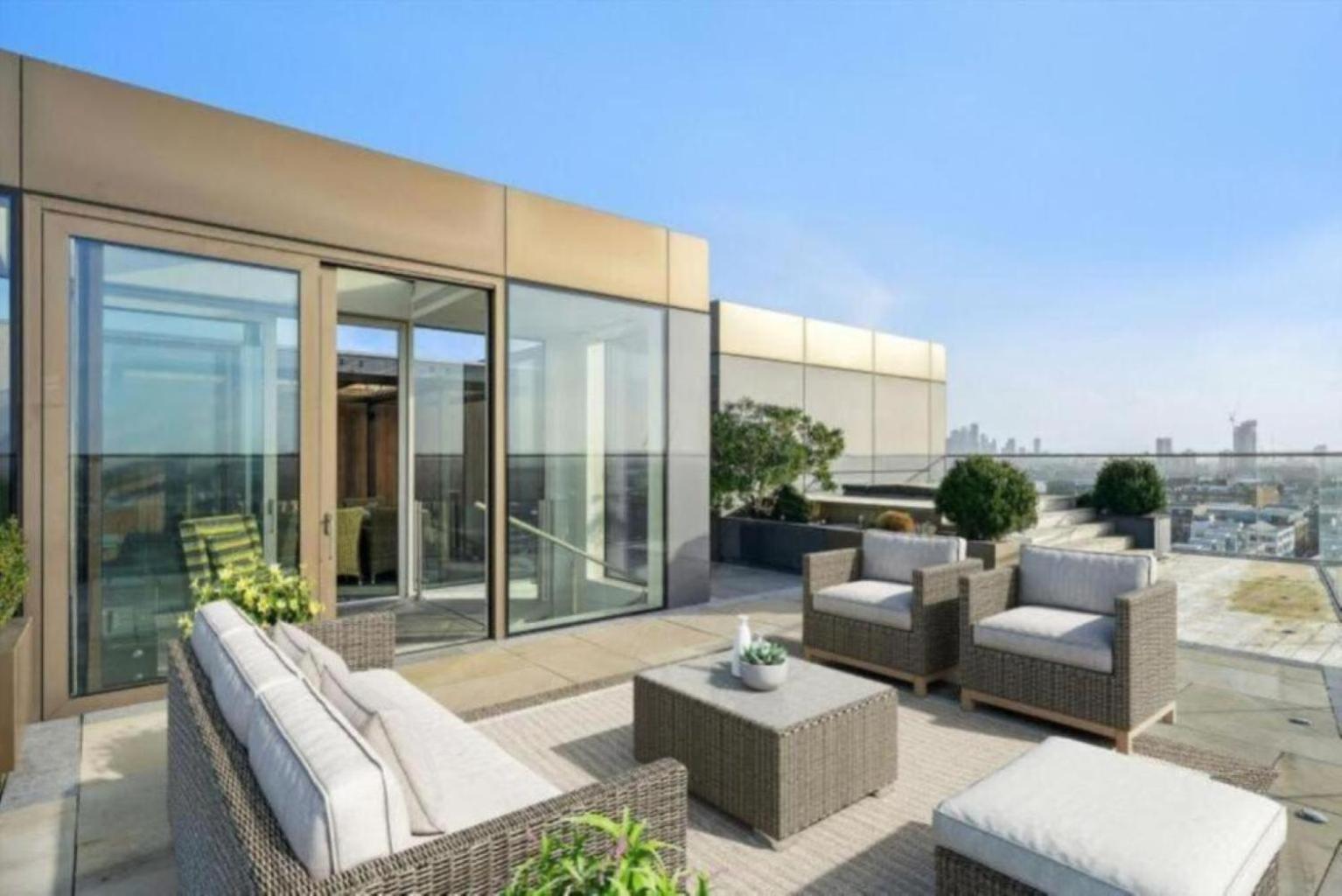 5 Million Pound Luxury Penthouse Tower Bridge Sleeps 8 Private Jacuzzi Appartement *