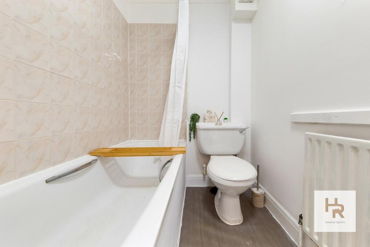 Prime Location - Stylish Retreat - Wifi & Netflix Londres