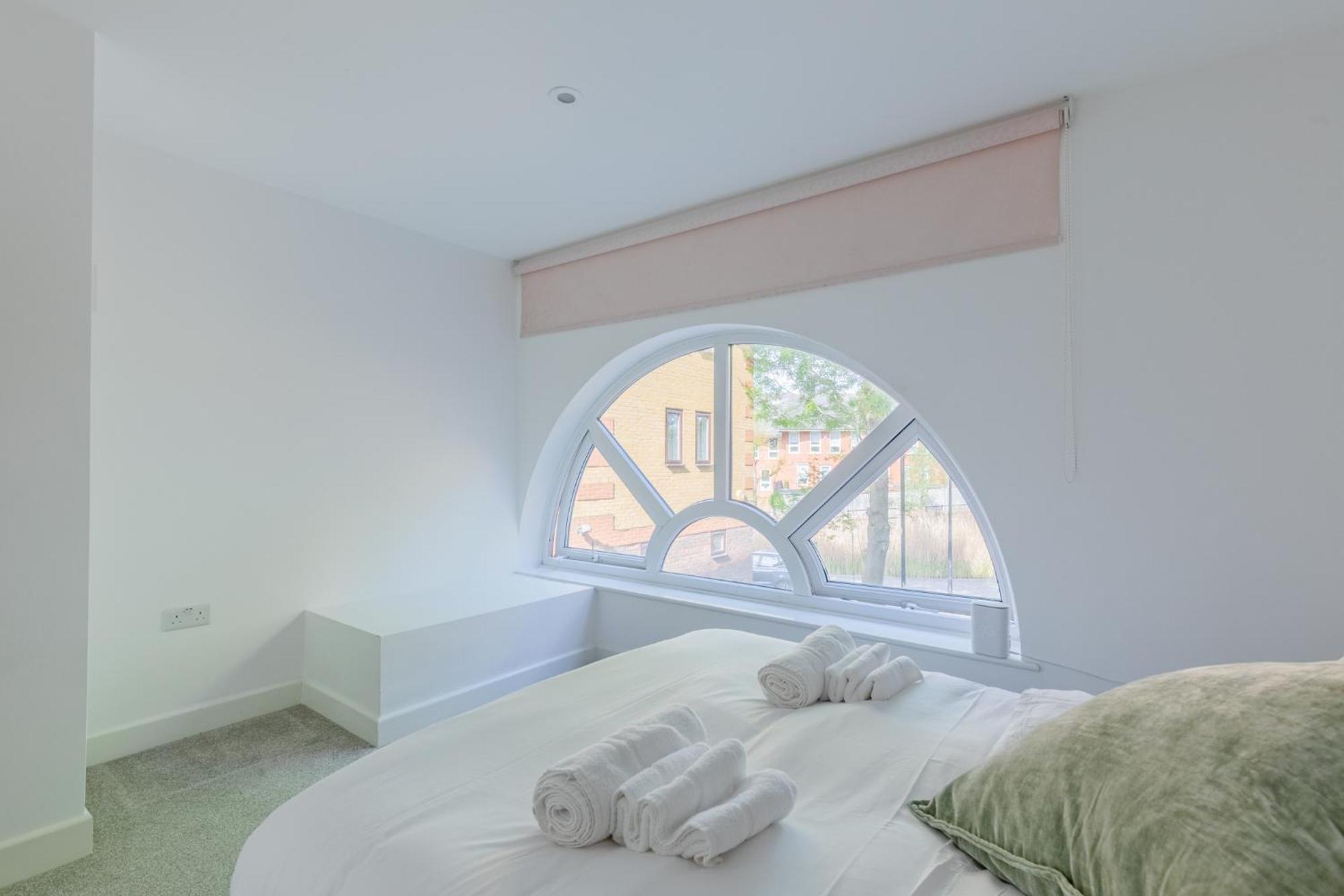 Bright Canal-side Flat Canada Water Appartement *
