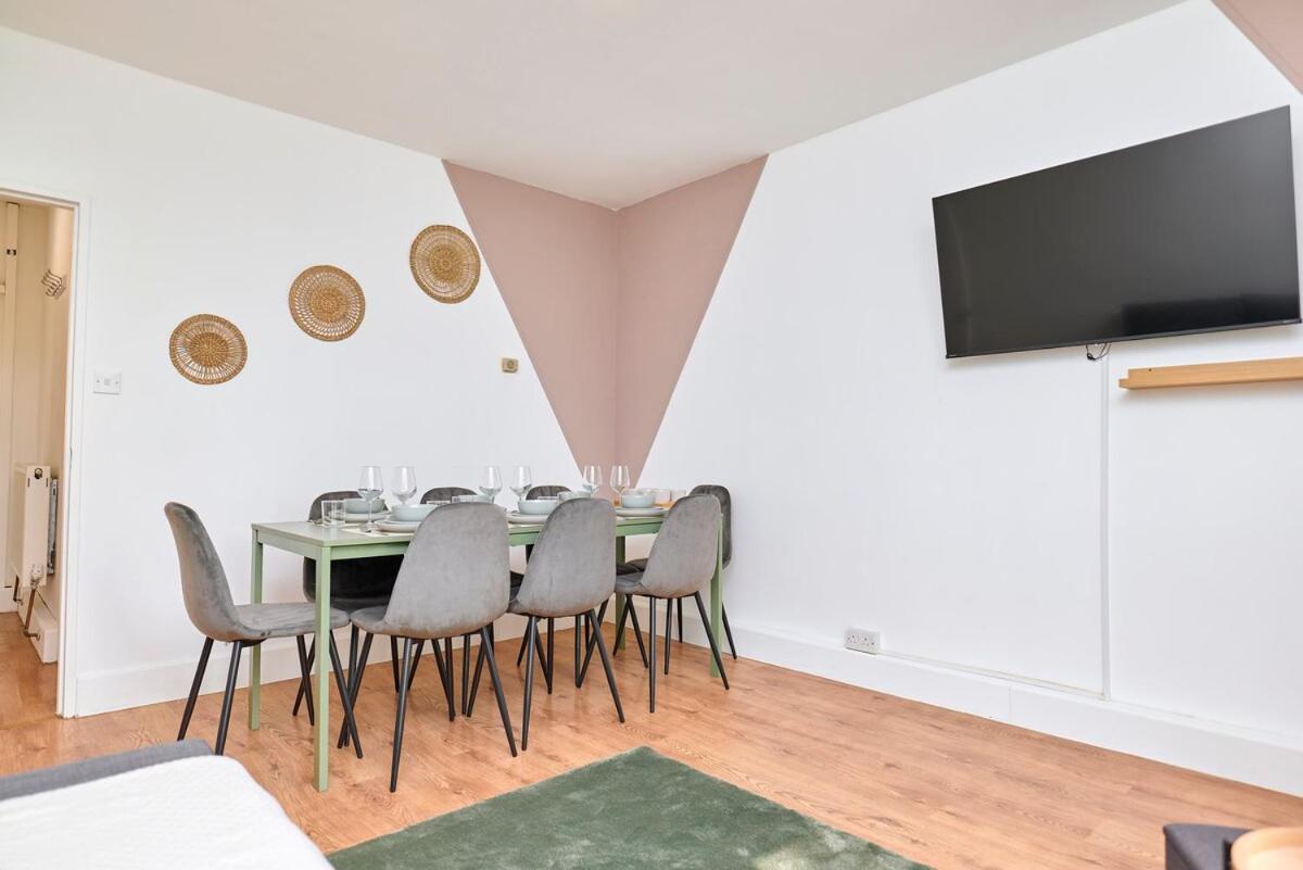 Elegant 3-bed Flat In Bayswater! *