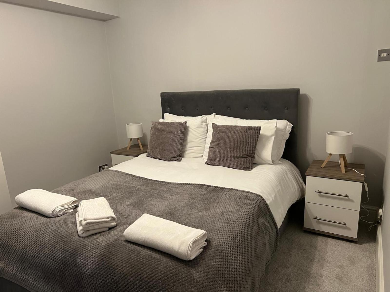 Entire Flat In Camden - Kings Cross Apartment