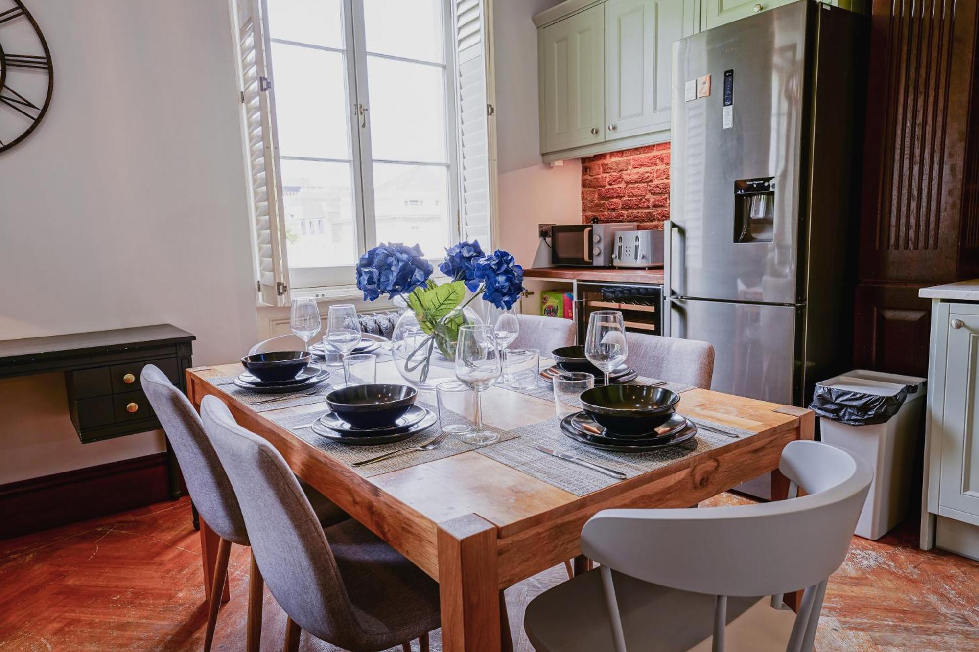 Paddington, Classic Two Bedroom Appartement *