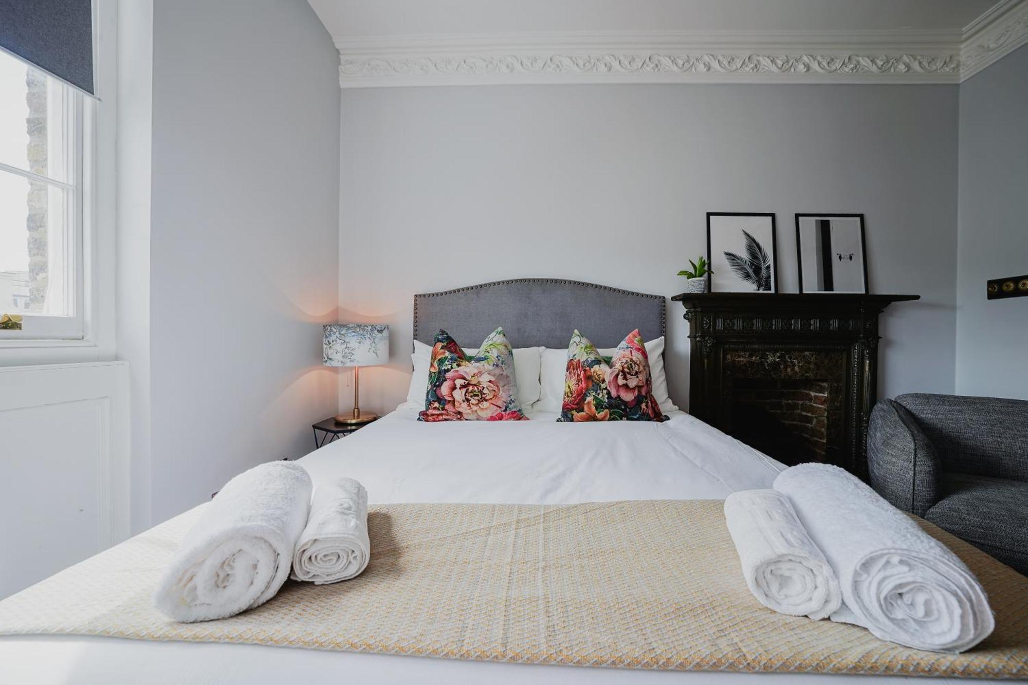 Paddington, Classic Two Bedroom Appartement