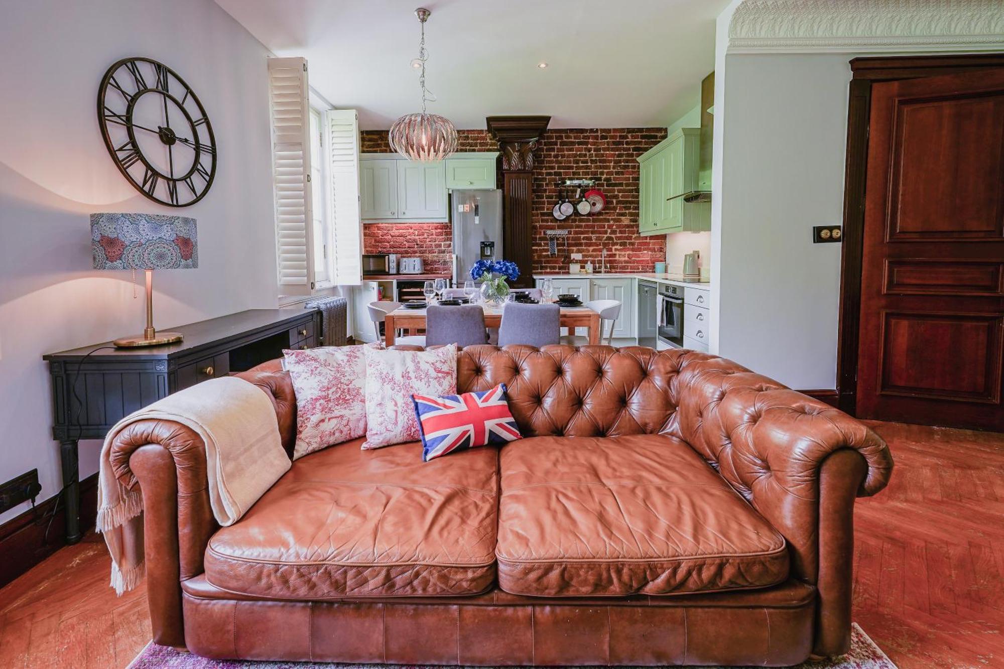 Paddington, Classic Two Bedroom *
