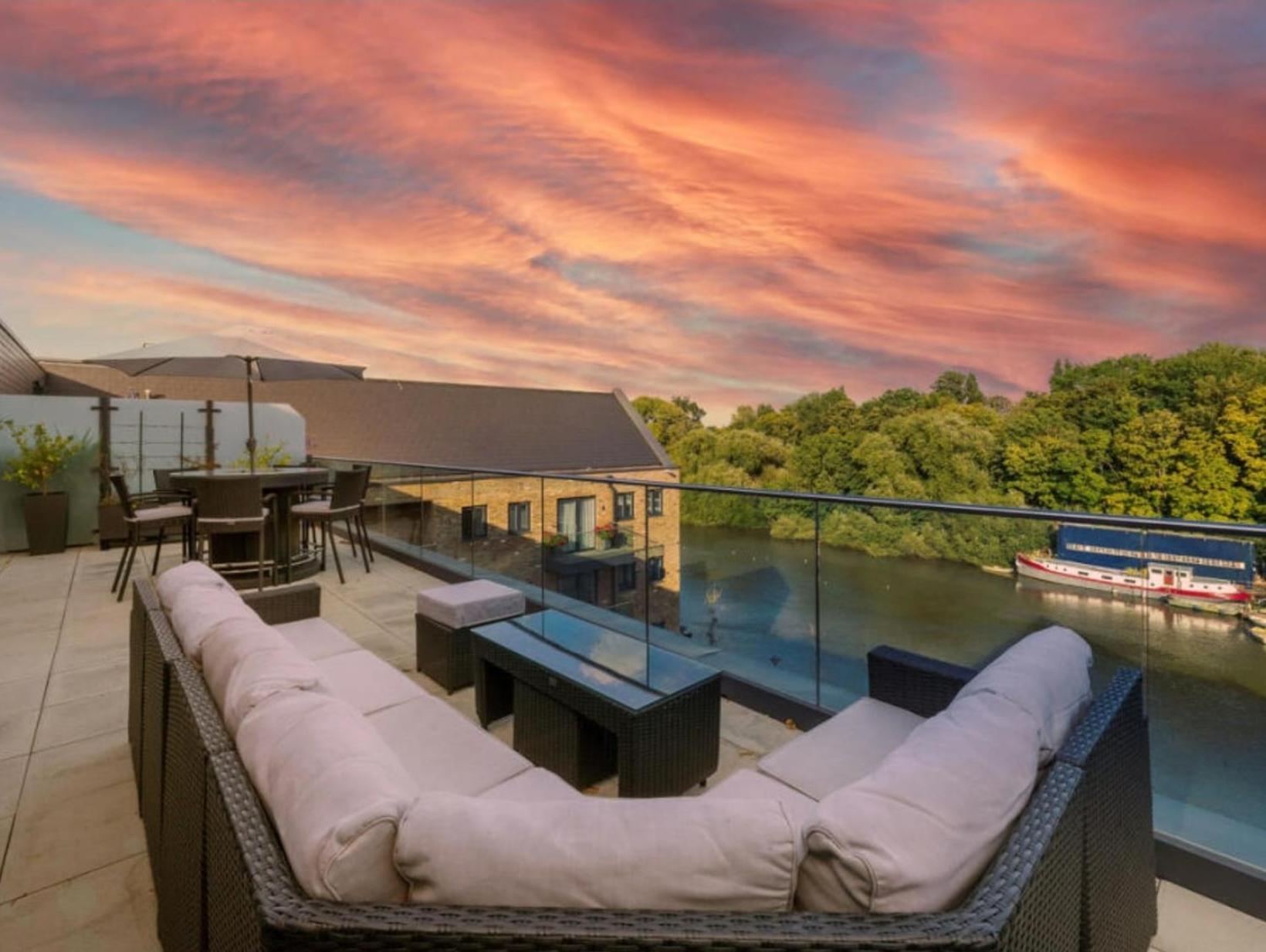 Appartement Serenity By The Water: 3 Bed 3 Bath West - Parking Londres