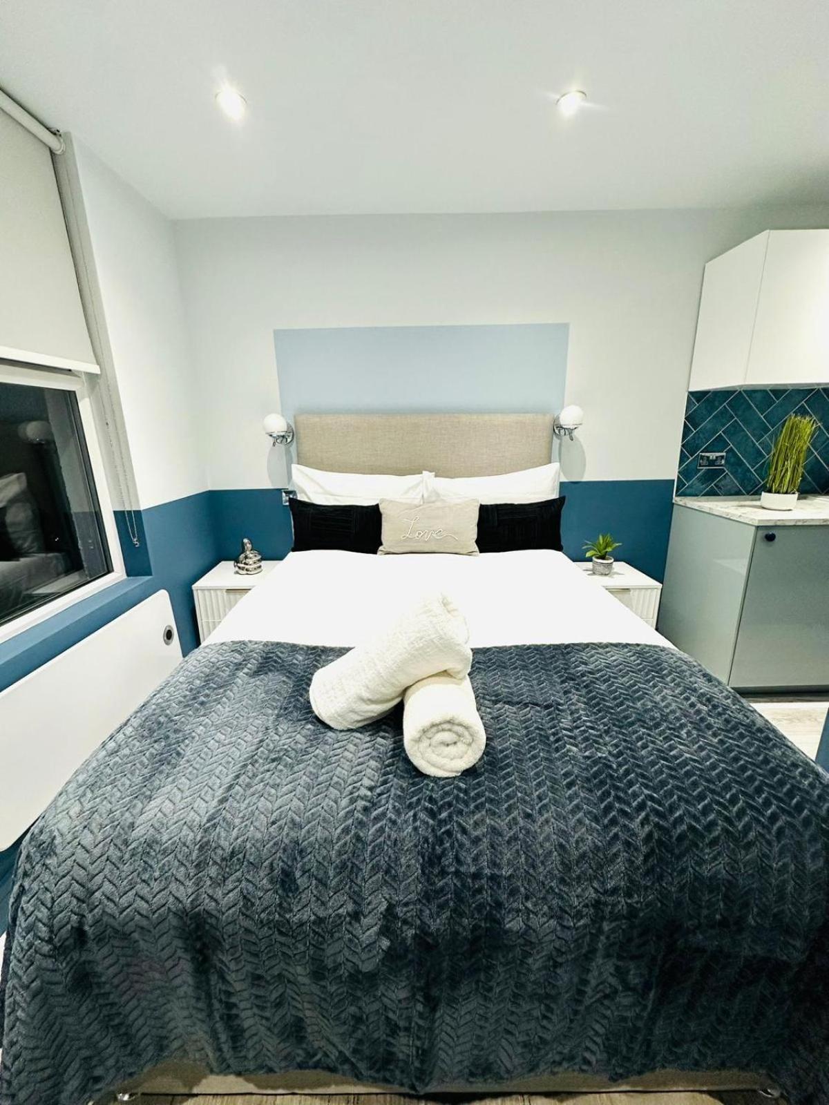 The Navy House Peckham - No 221 - Stylish Apartment *