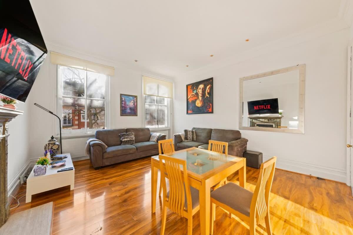 Sg, Classic Knightsbridge Loft * Londres