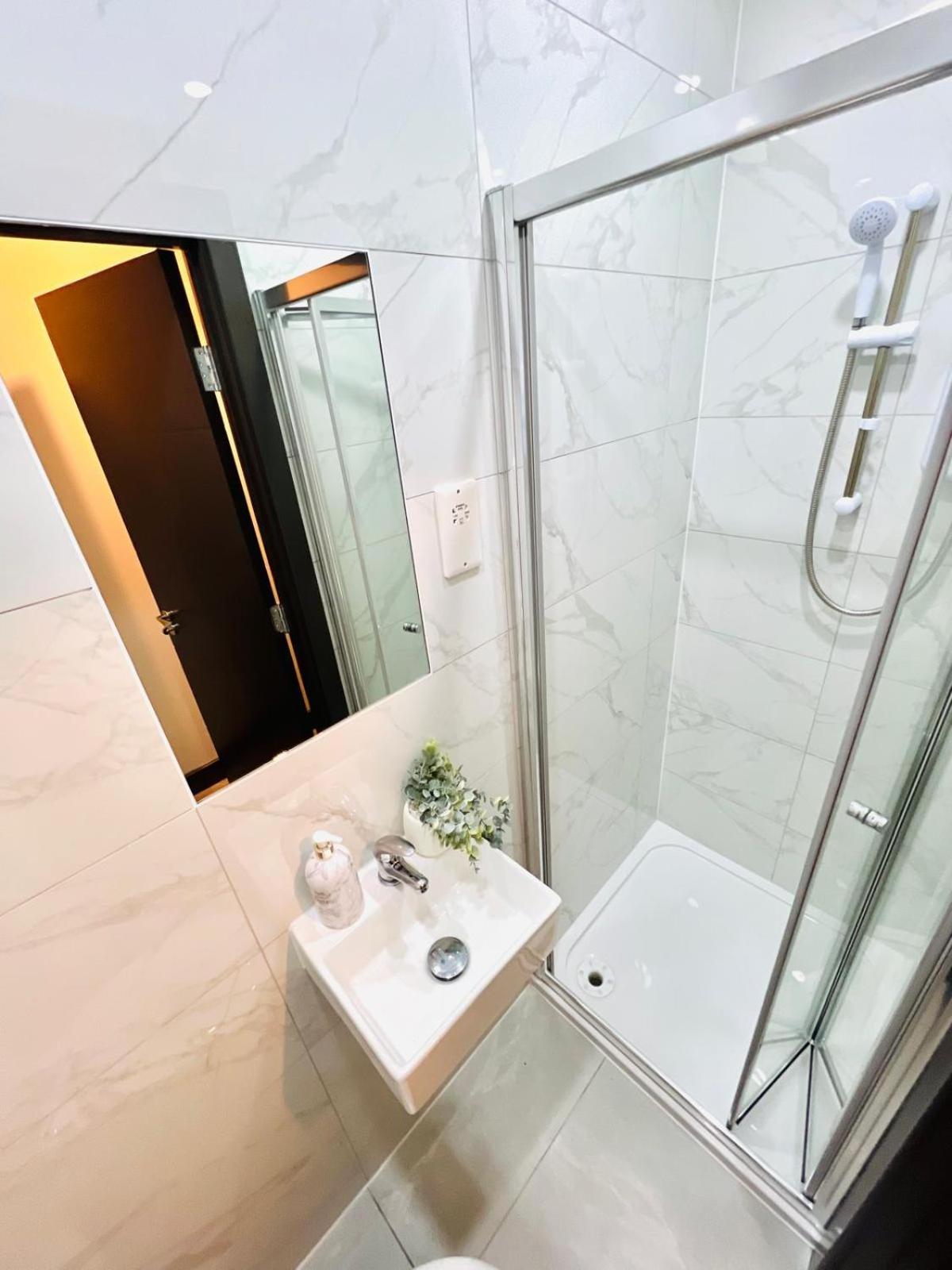 Caledonian House - Vibrant Vibe Apartamento *