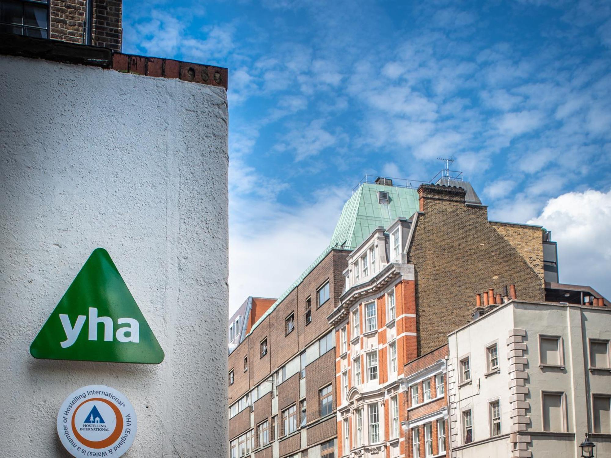 Yha Oxford Street Hostel *