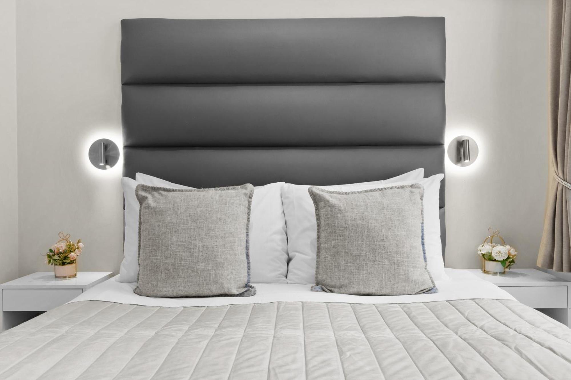 Cleveland Residences Russell Square Apartamento *
