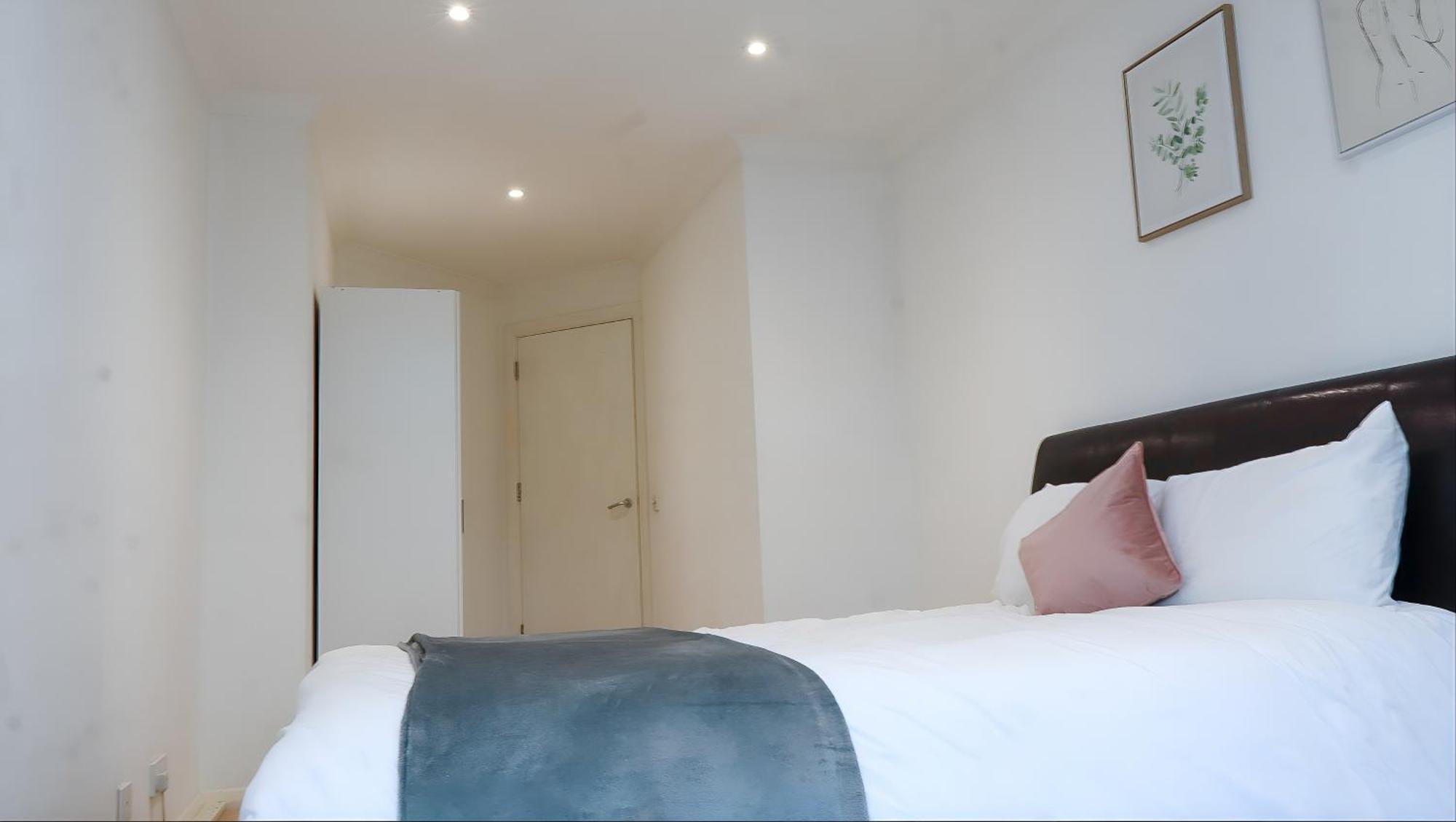 Riverside 3 Bed 2 Bath Apartment- Free Parking Londres