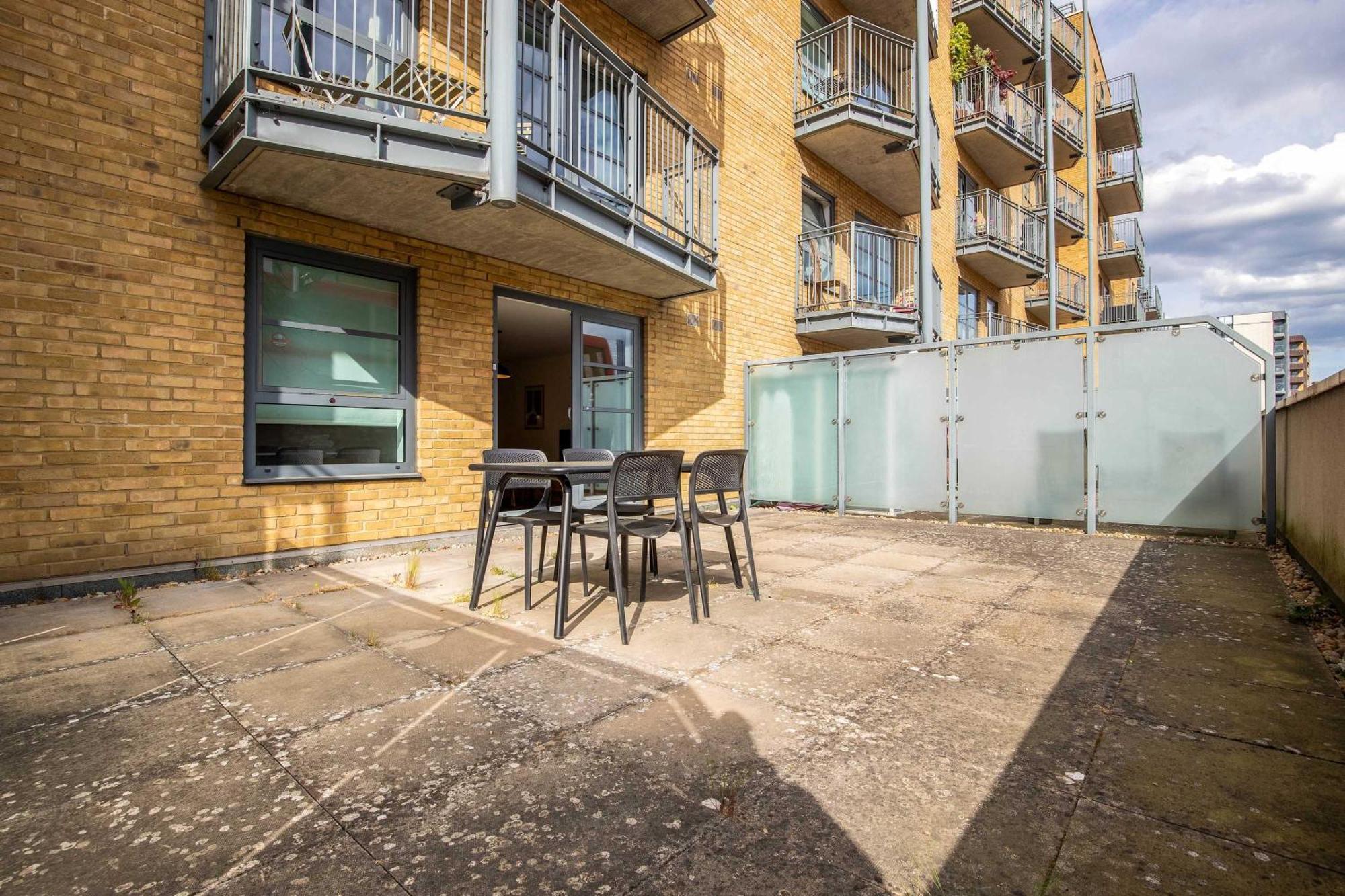 Londwell & Limehouse With Balcony Appartement Londres