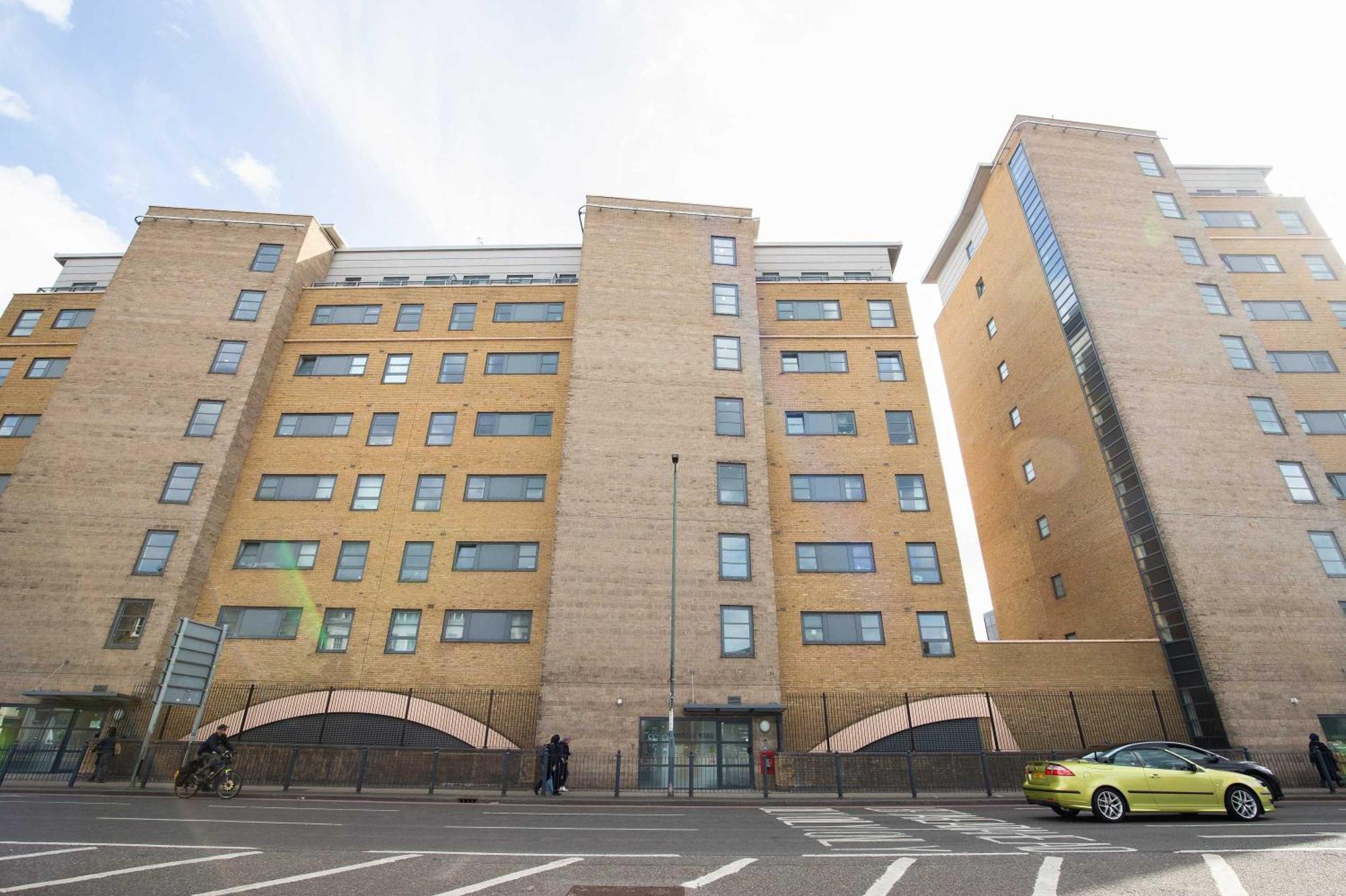 Londwell & Limehouse With Balcony Londres