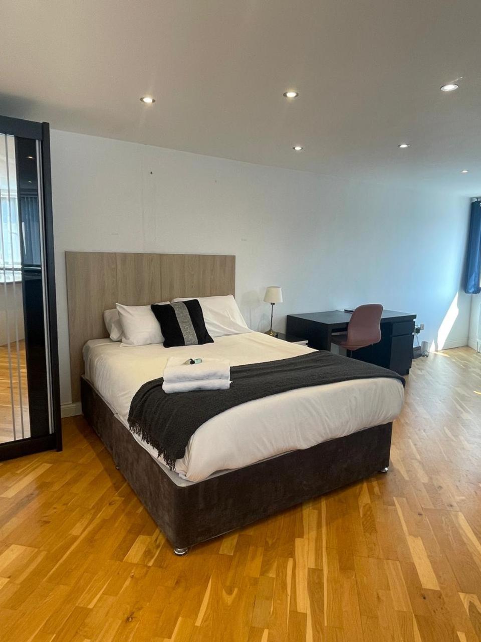 Arena House London