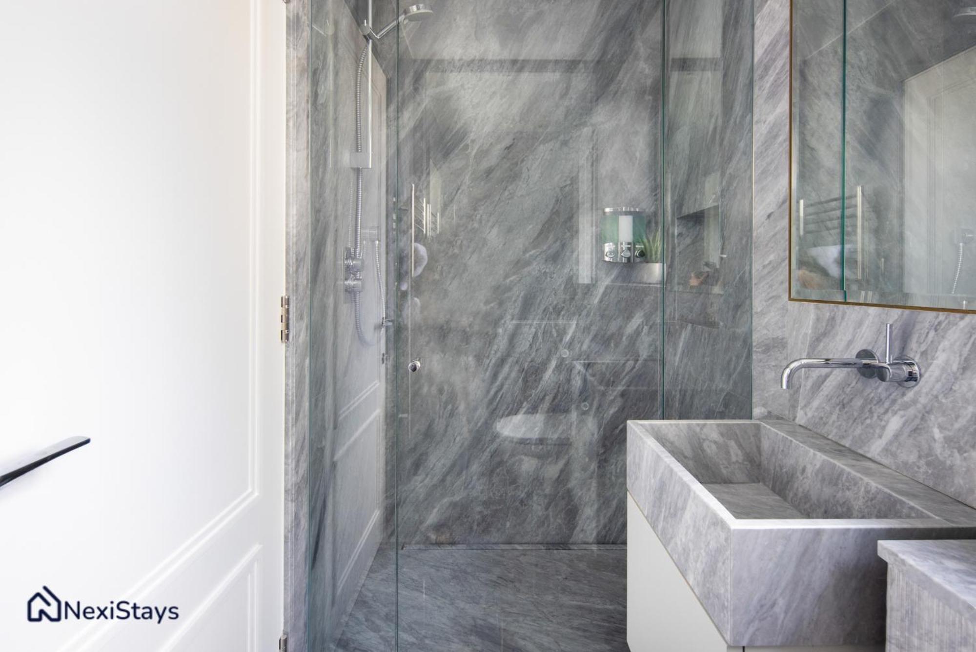 1 Min Walk To Harrods, Knightsbridge Penthouse Appartement Londen