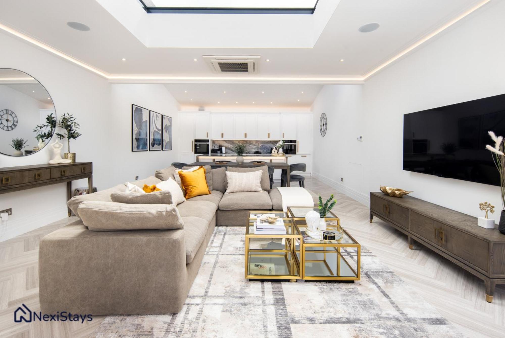 1 Min Walk To Harrods, Knightsbridge Penthouse Appartement