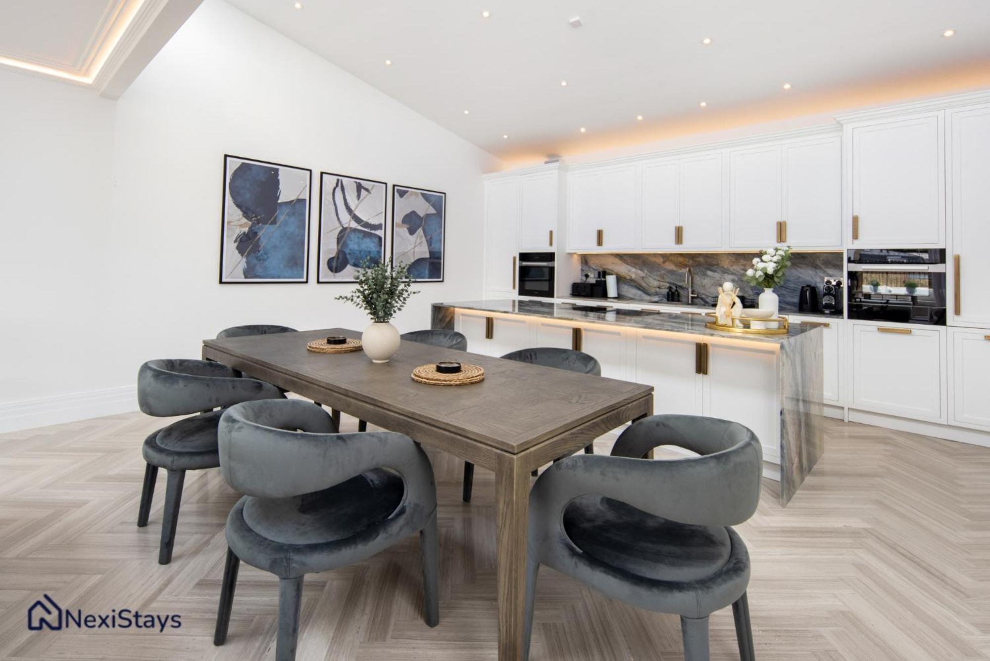 1 Min Walk To Harrods, Knightsbridge Penthouse Londen