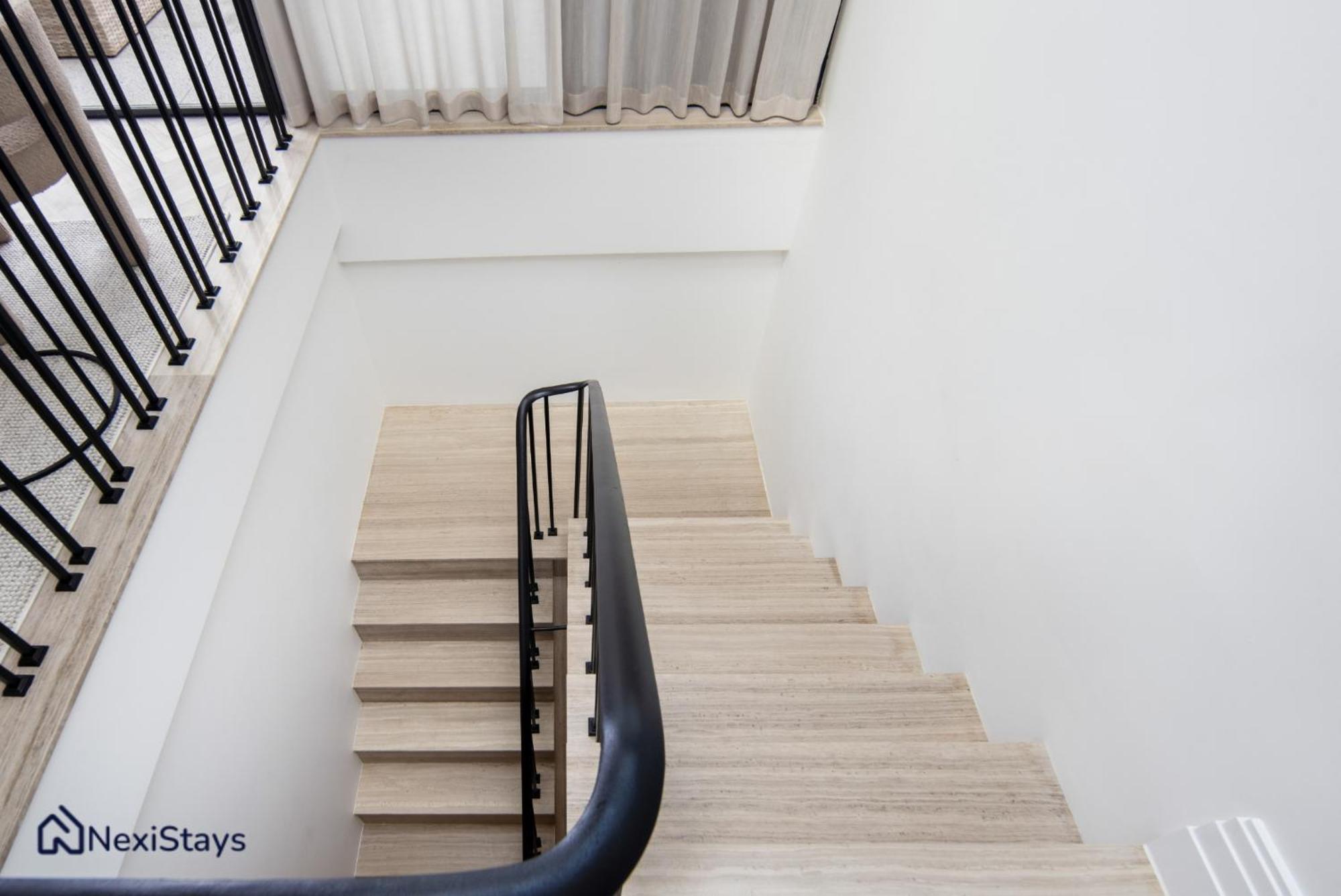1 Min Walk To Harrods, Knightsbridge Penthouse