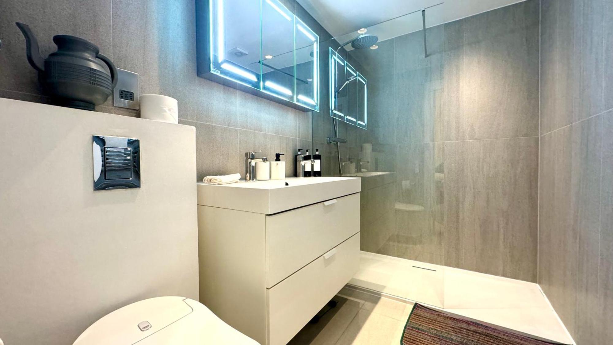 2 Bedroom In South Kensington By Wild * Londres