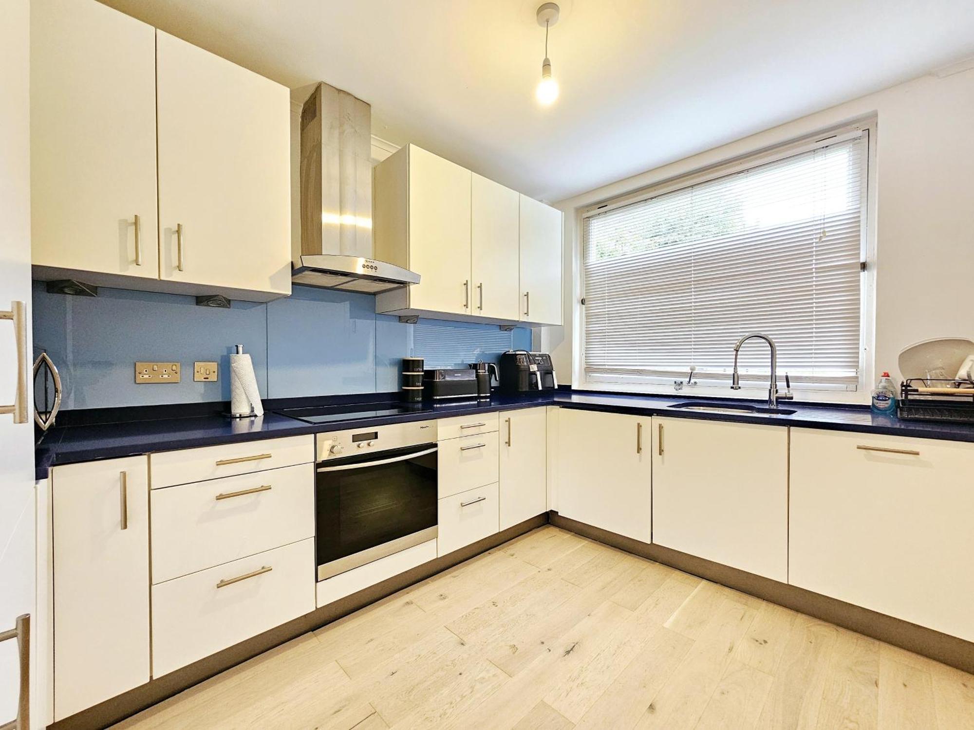 Luxury 2 Bedroom Apartamento *