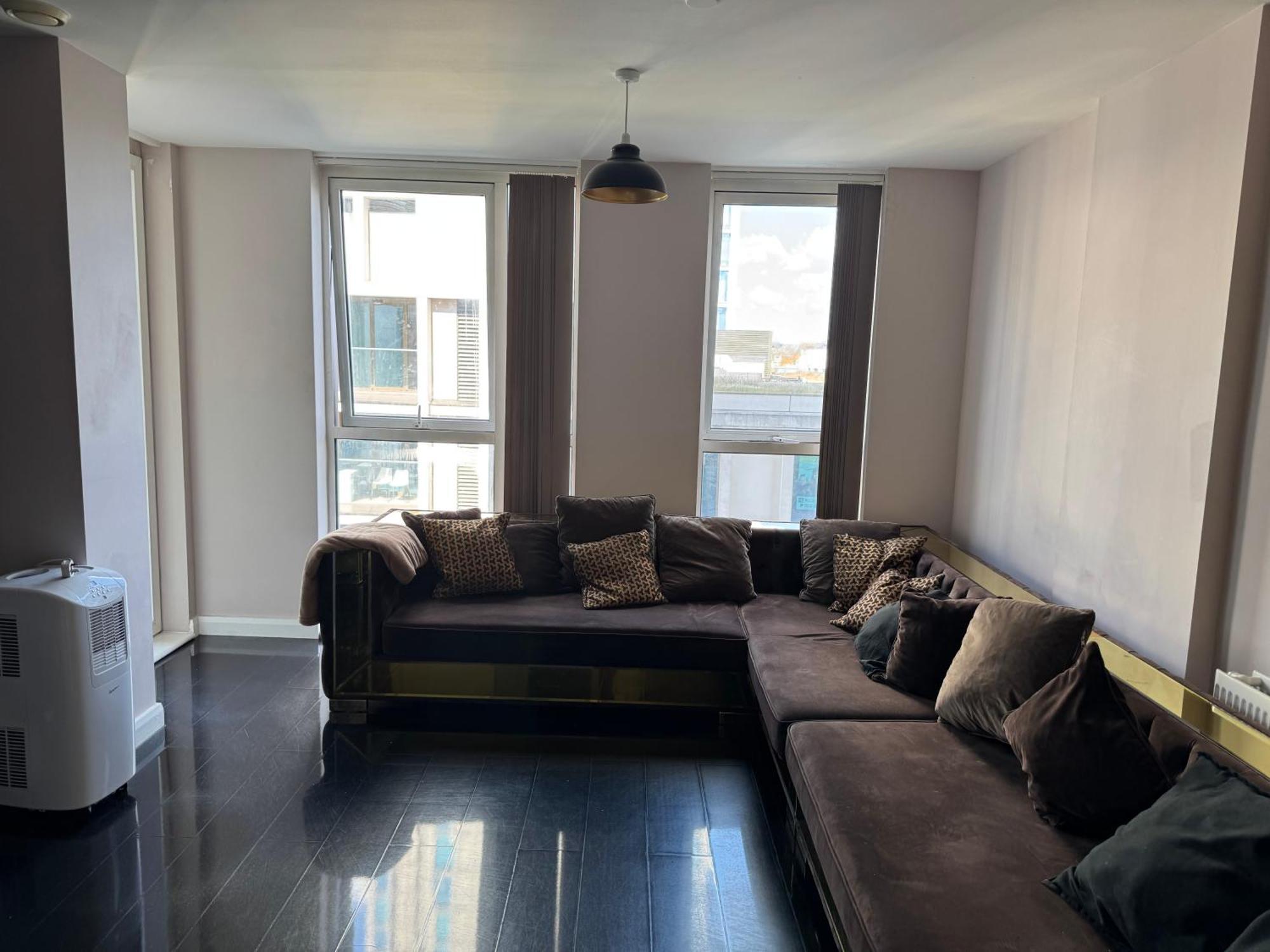 Cozy 2 Bed Flat 5min Walk To Stratford Westfield *