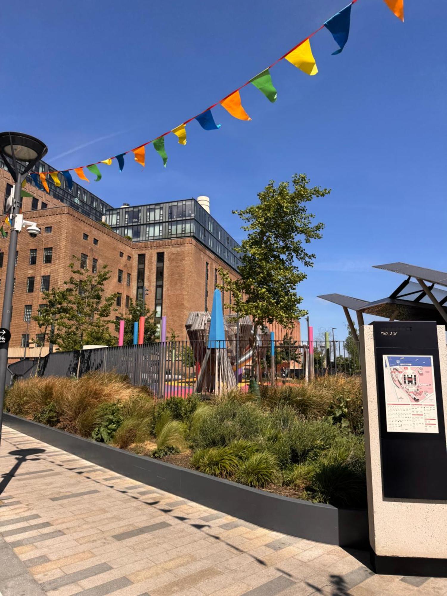 Family Stay London With Balcony In Battersea Power Station Apartamento Londres